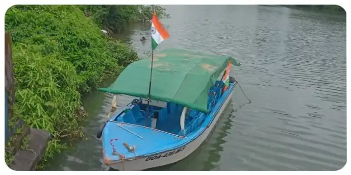 Boat Trips Goa 40
